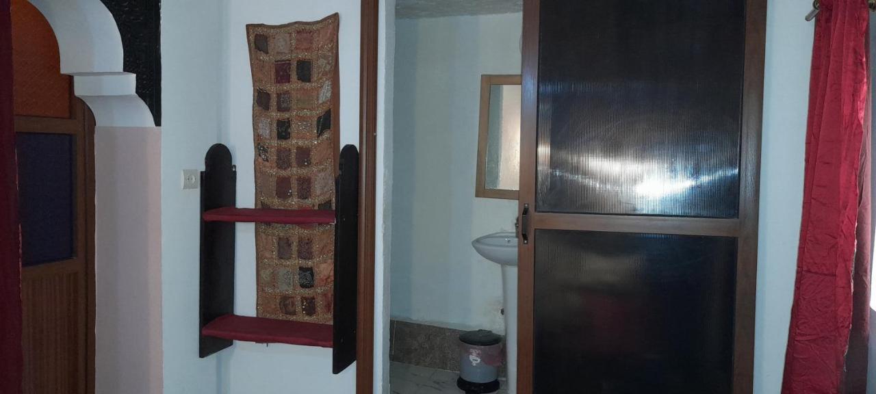 Riad Dar Lemdrssa Фес Екстериор снимка