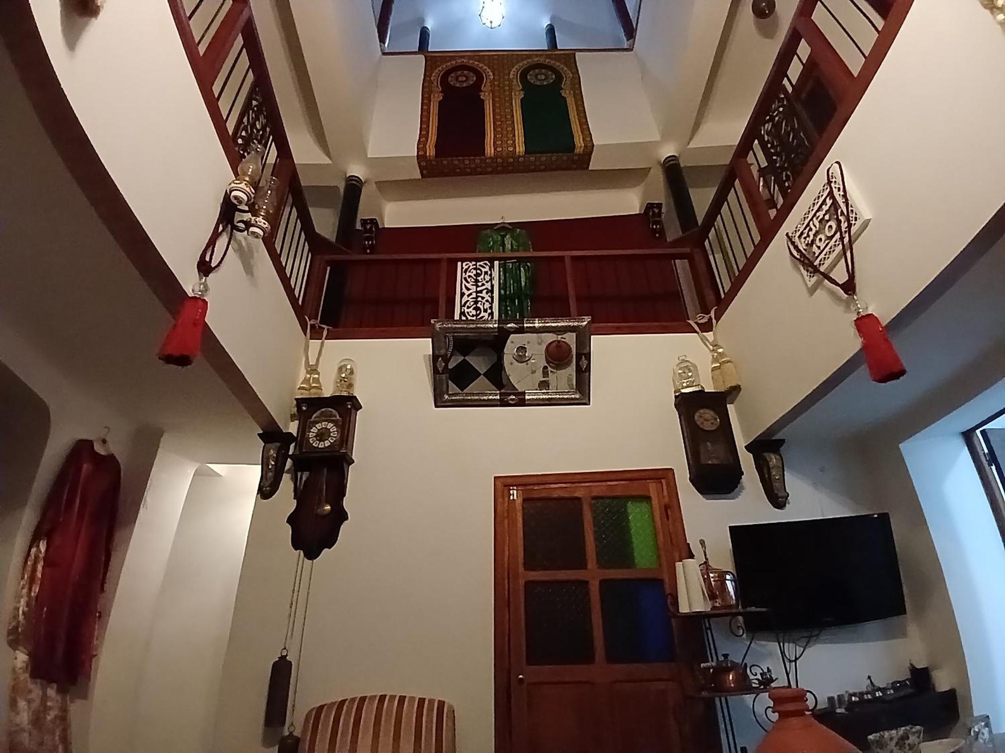 Riad Dar Lemdrssa Фес Екстериор снимка