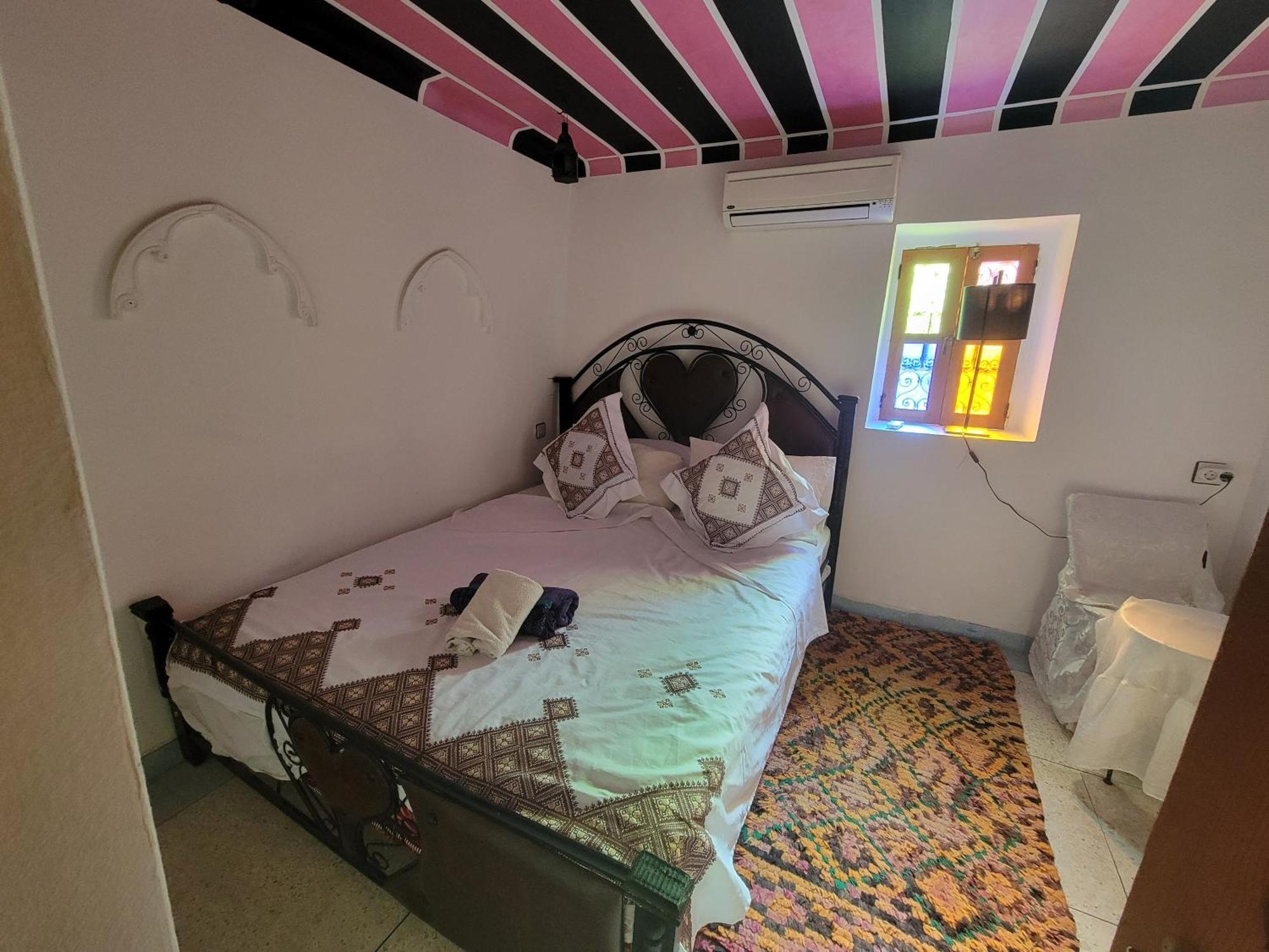 Riad Dar Lemdrssa Фес Екстериор снимка