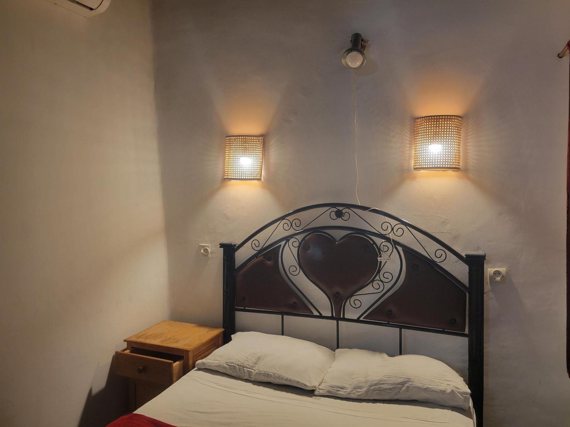 Riad Dar Lemdrssa Фес Екстериор снимка